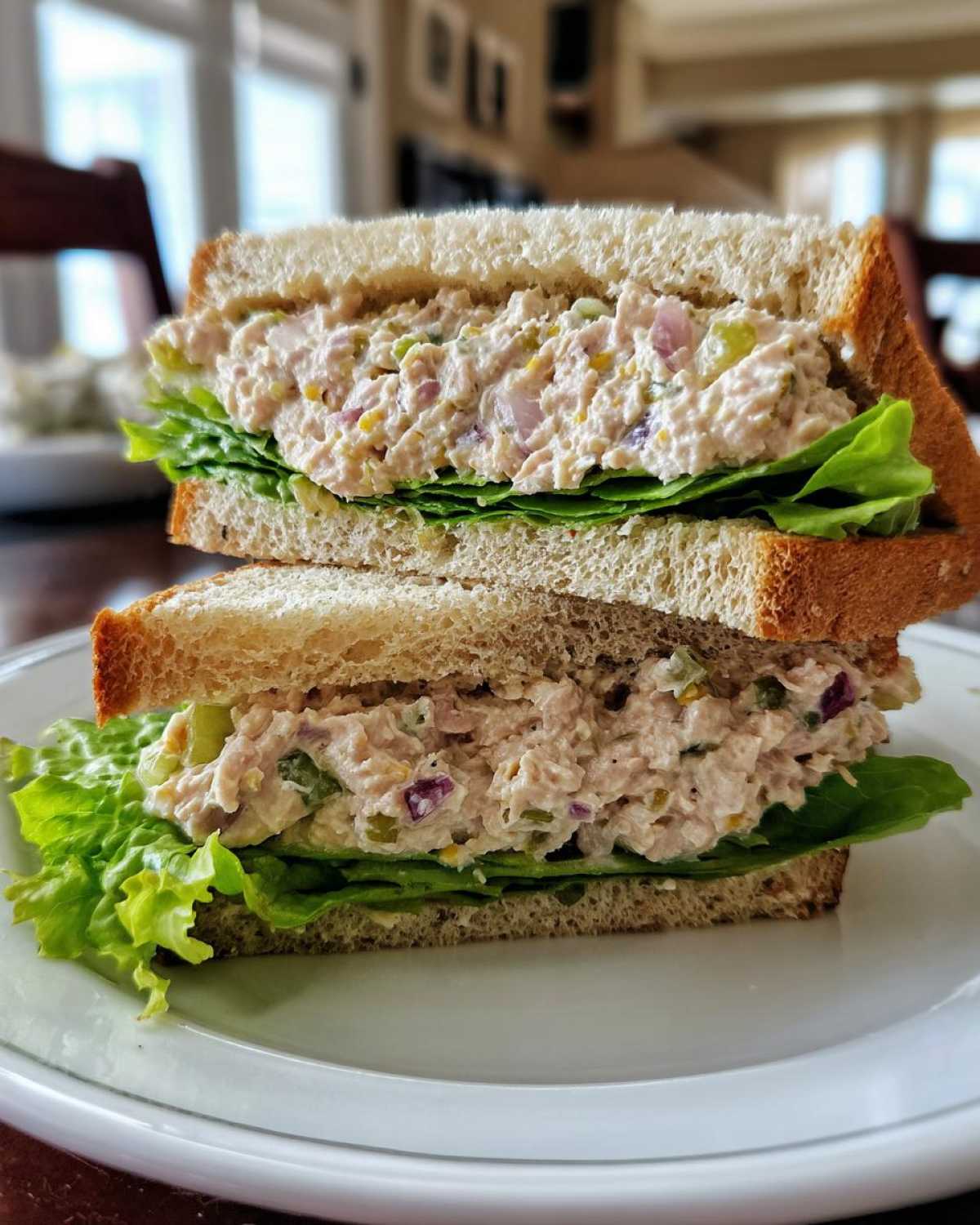 Classic tuna sandwich - detail 3
